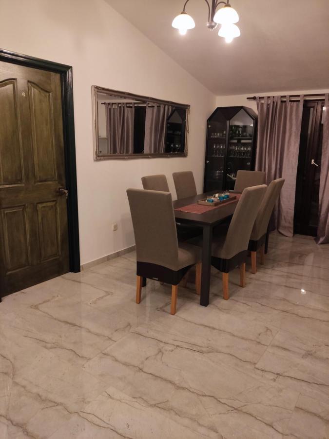 Slim Apartman I Sobe Medulin Exterior foto